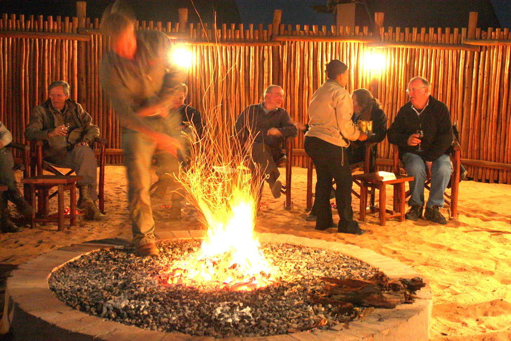 Xaus Lodge Twee Rivieren Dış mekan fotoğraf