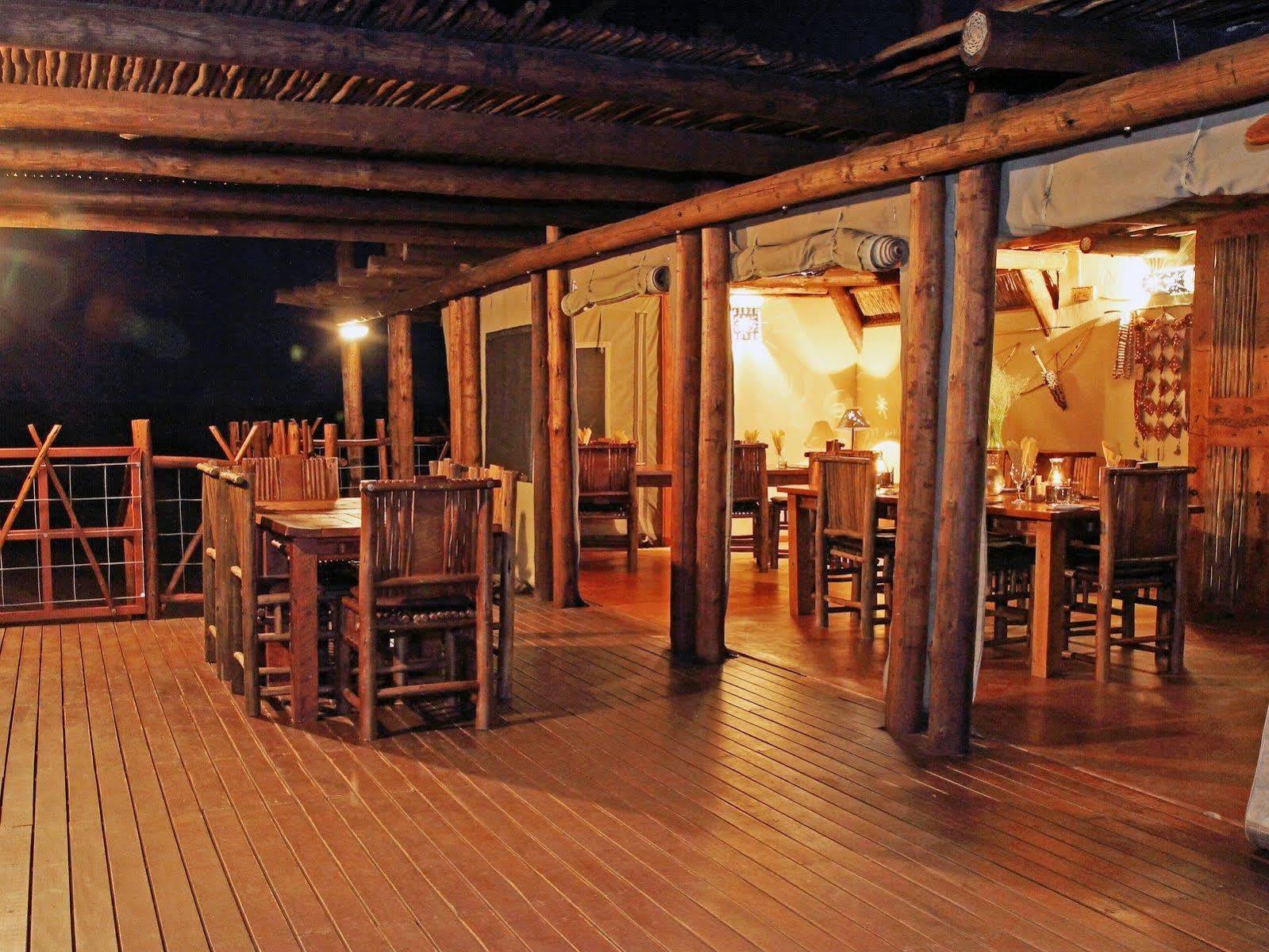 Xaus Lodge Twee Rivieren Dış mekan fotoğraf